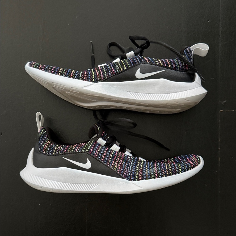 Nike Black and White Multicolor Sneakers